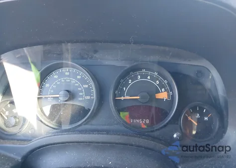 2016 Jeep Patriot Latitude z USA, uszkodzony, nr VIN 1C4NJRFB3GD804523